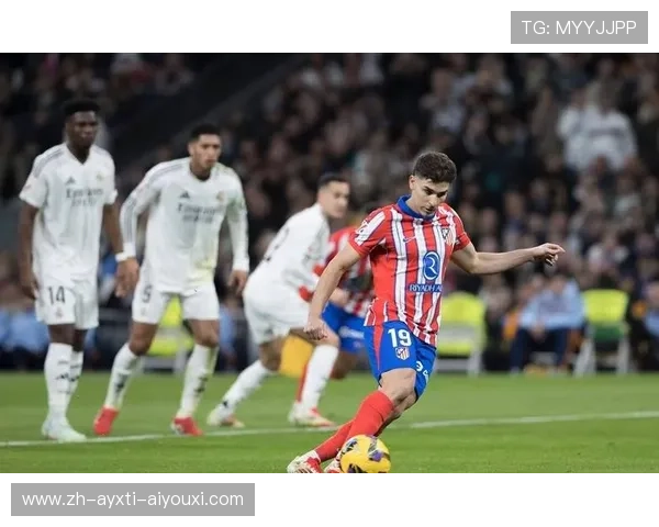 西甲第一个联赛冠军花落谁家？